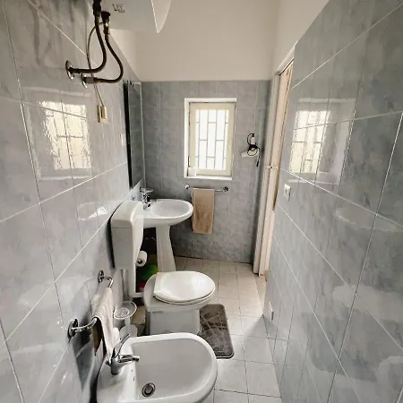 Rising Sun - With Private Bathrooms