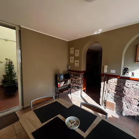 Homestay Rising Sun - With Private Bathrooms